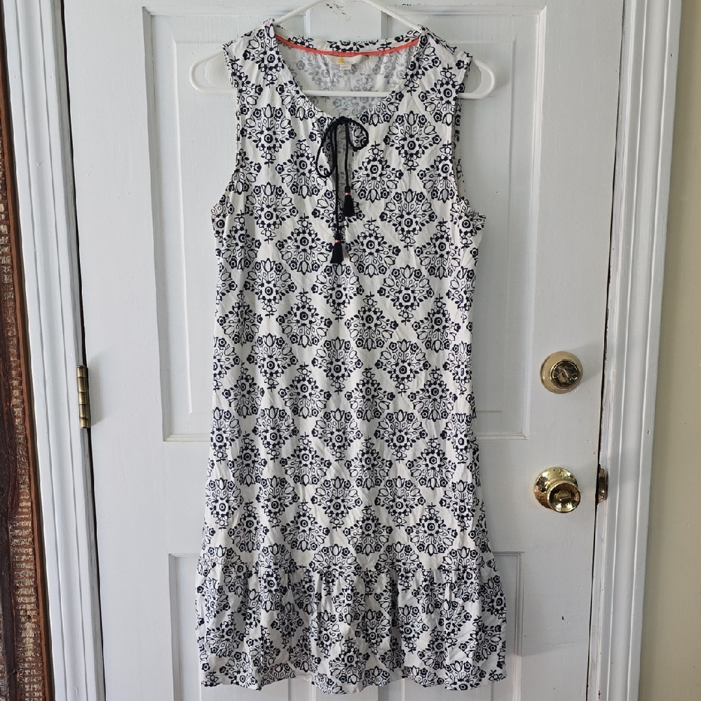 Boden Navy & White Sleeveless Dress with Bottom Ruffle. Super Soft! Size 10R